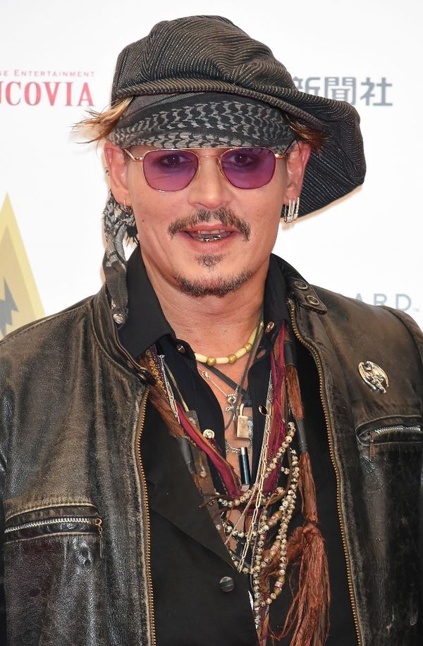 Johnny Depp’s Christmas spirit