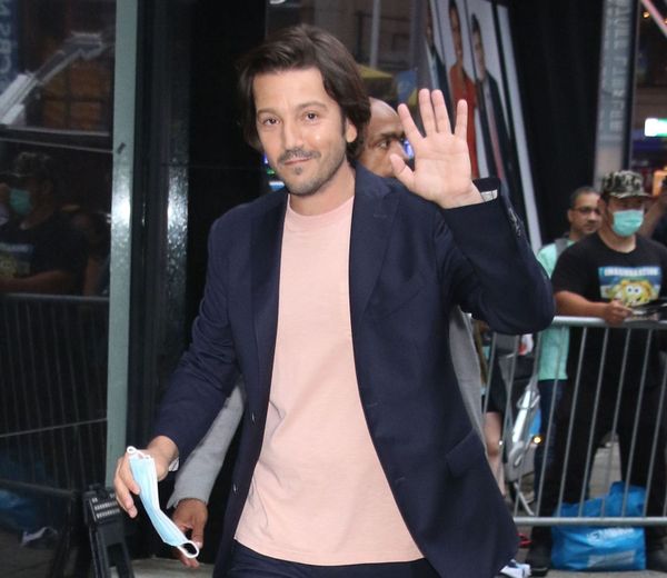 Andor is “old school”