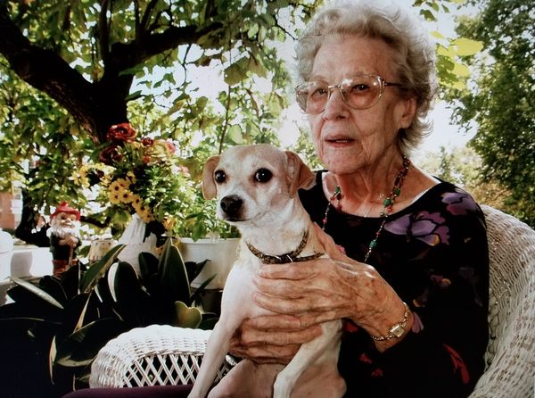 November 6, 2018 – Smutty Shout-Outs