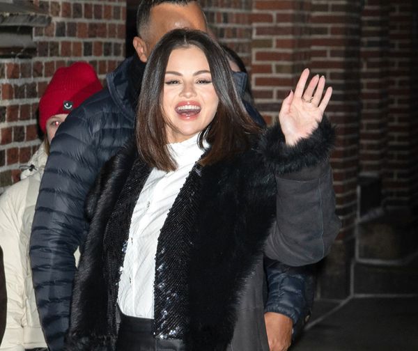 Zoe and Selena keep pushing