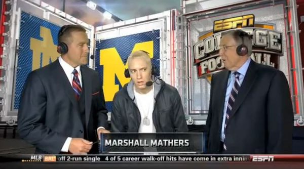 Eminem is blonde again