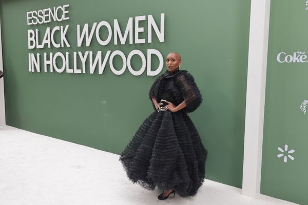 Everyone is outside before Oscar