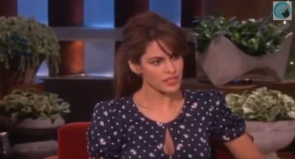 Eva Mendes mentions The Notebook