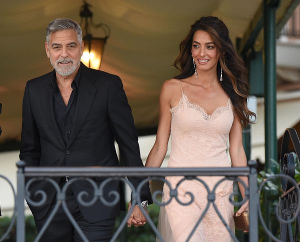 George & Amal & Wolfs