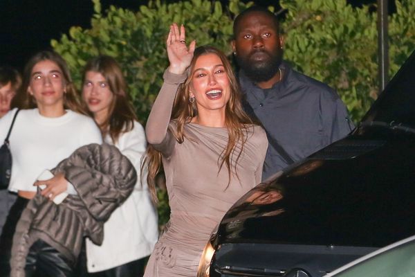 Celebrity Social Media, November 17, 2022