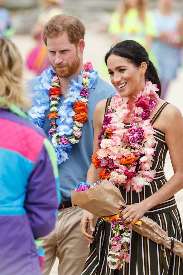 Harry & Meghan Day 4: barefoot on the beach