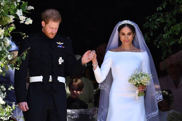 Harry & Meghan’s tiara drama