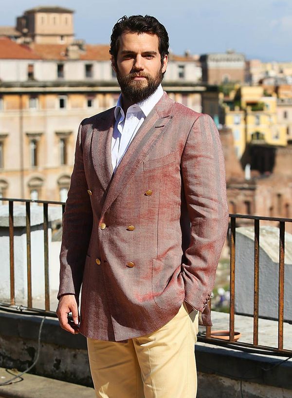 Henry Cavill: rose and manila