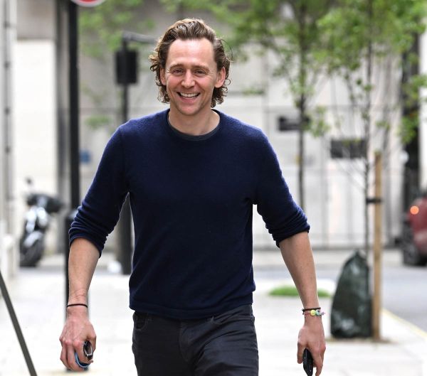 Tom Hiddleston confirms engagement