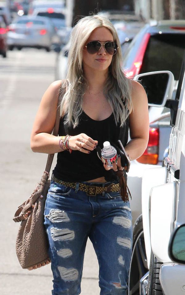 Hilary Duff & Tinder