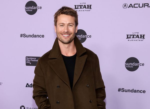 The actually sexy Glen Powell rom-com