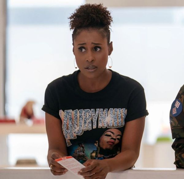 “Single. 30. Thriving”