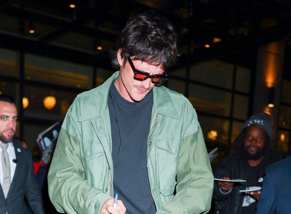 Jacob Elordi is unsingle-ish