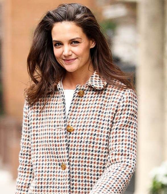 Katie Holmes and Jamie Foxx are still happening