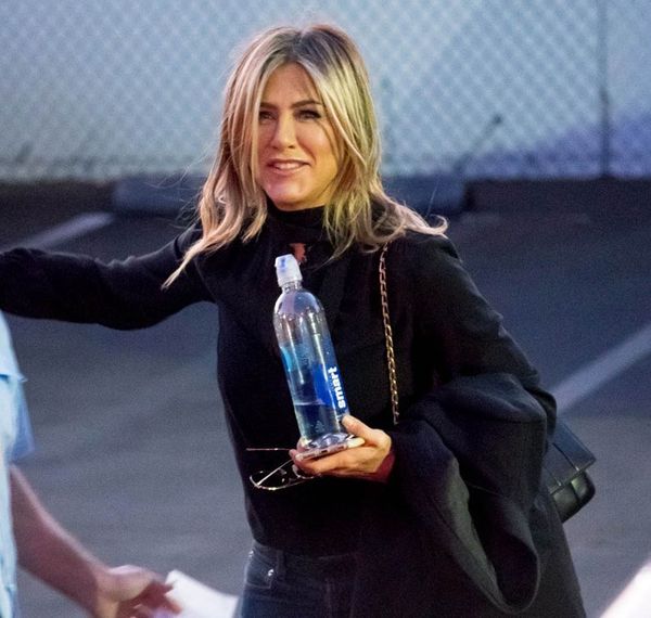 Jennifer Aniston’s strategic placement