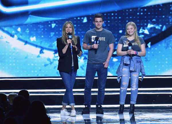 Jennifer Aniston and the cool kids