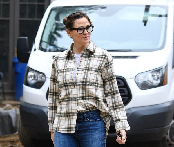 Jennifer Garner: Rumoured Engagement, Long Construction