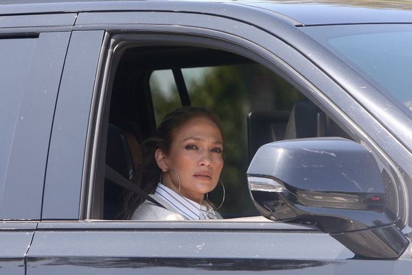 Jennifer Lopez’s Oscar campaign begins