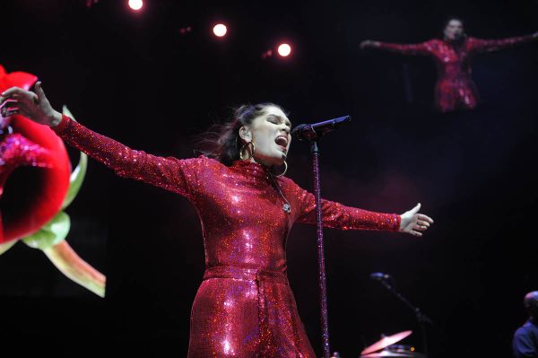 Channing & Jessie are social media official