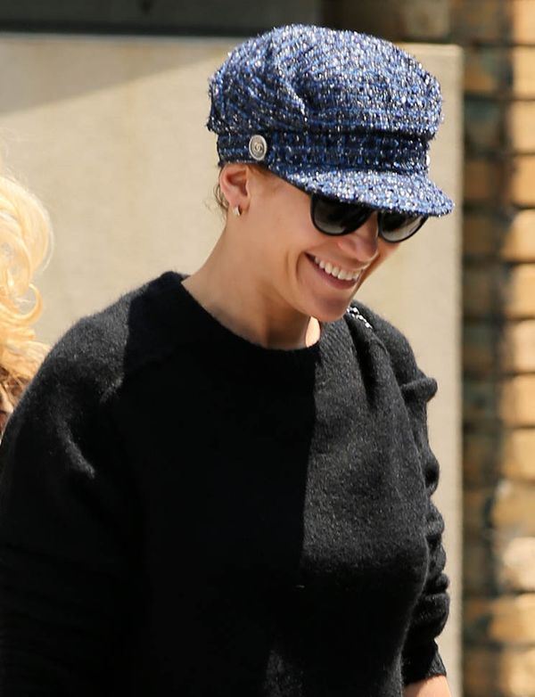 JLO’s bad hair day?