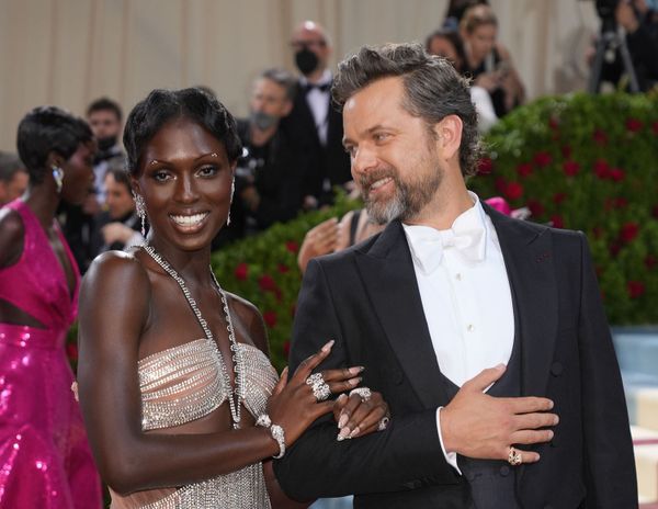 Celebrity Social Media, November 24, 2022