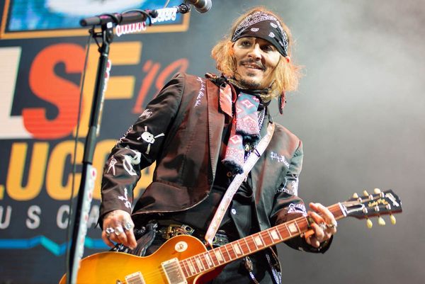 Johnny Depp settles, Hollywood unchanged