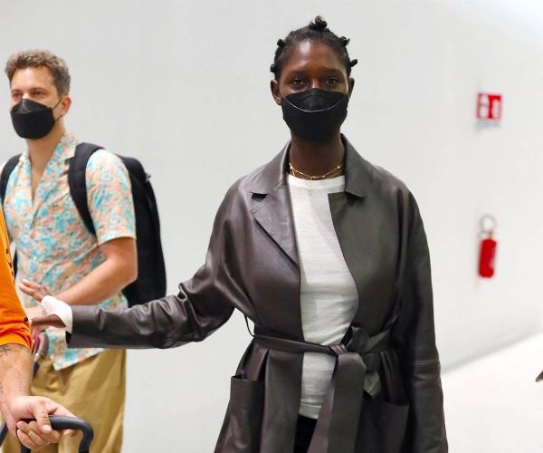 Jodie and Joshua arrive in Milan