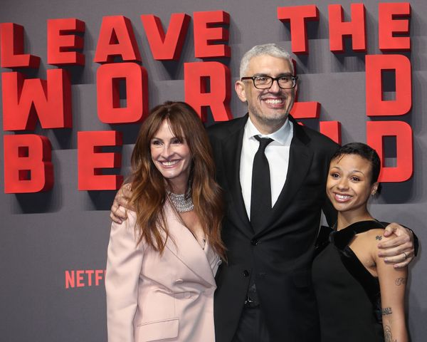 Julia’s scroll down surprise