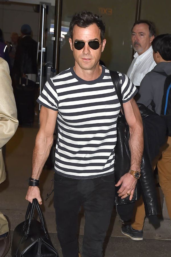 Justin Theroux’s short sleeves