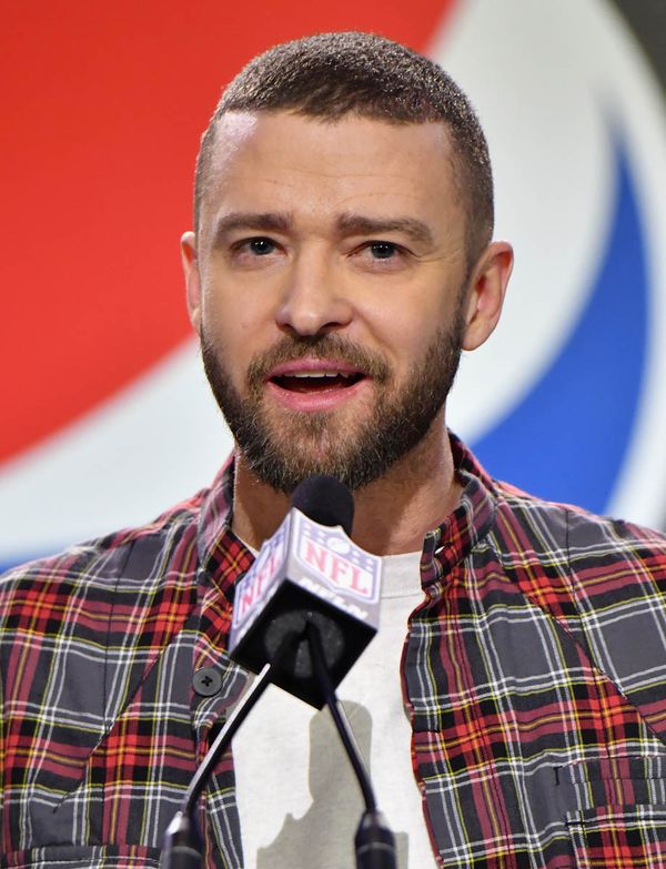 Man Of The Woods, Super Bowl weekend