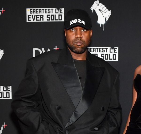 How do we say “bYE”?