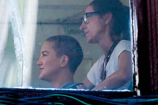 Kate Hudson shaves her head