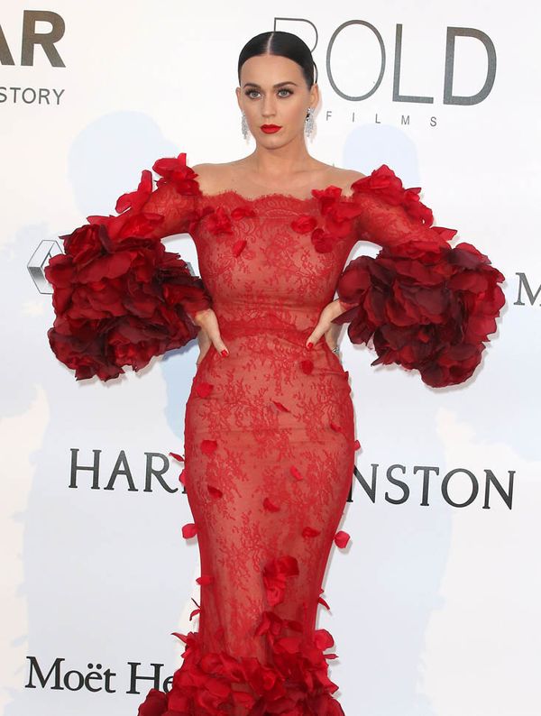 Katy dresses for Orly?