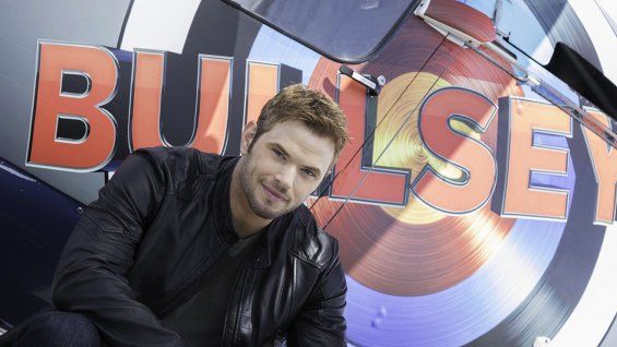 Kellan Lutz’s Bullseye Oscar
