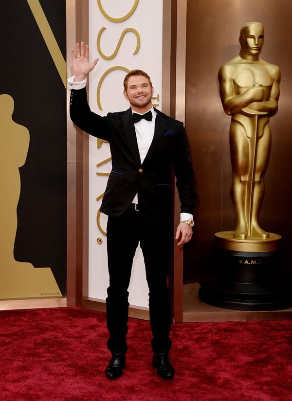 Zac Efron & Kellan Lutz: Oscar lightweights