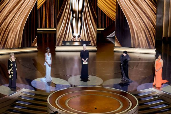 Why can’t actresses be friends?