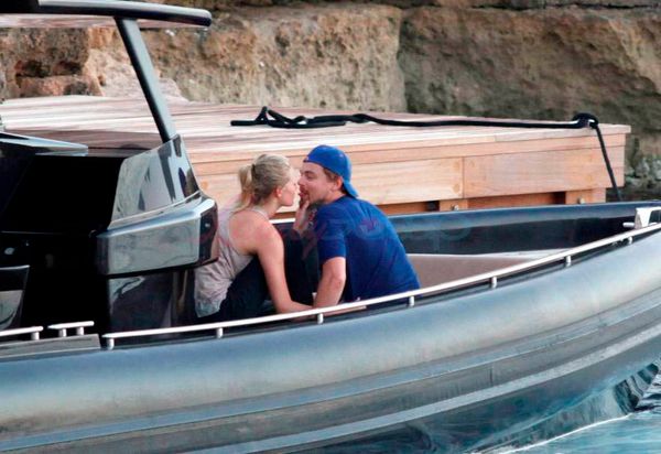 Leo’s tongue kisses