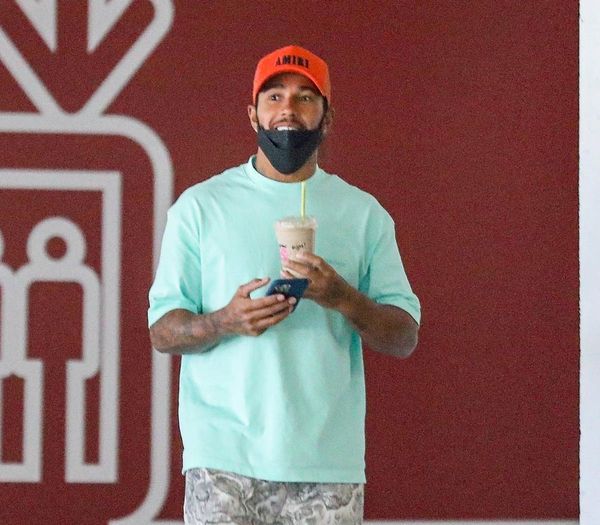 Celebrity Social Media, January 28, 2022