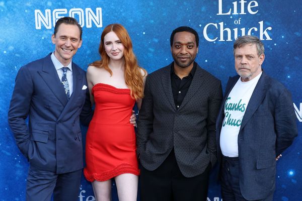 Tom Hiddleston appears (bonus Mark Hamill)