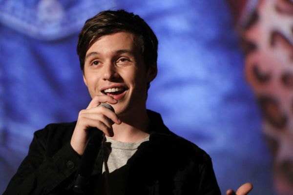 Nick Robinson in Love, Simon