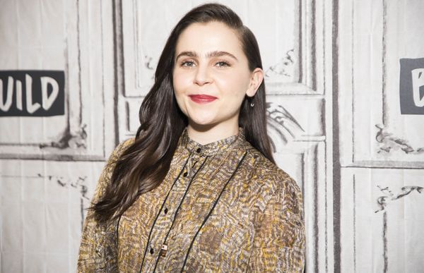 Mae Whitman pilot “Good Girls”