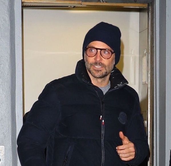 Bradley Cooper and Carey Mulligan in Maestro