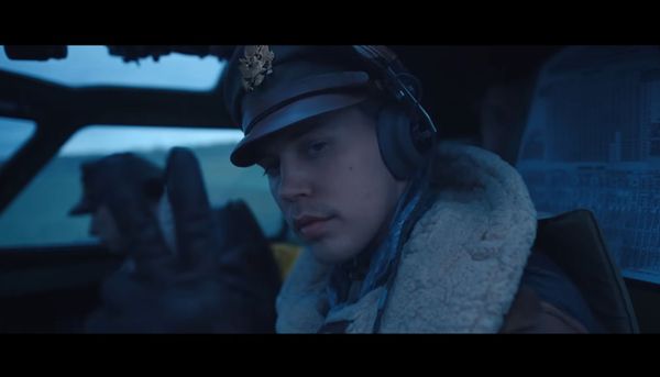 Austin Butler’s Elvis voice is back