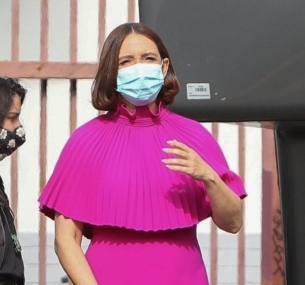 Maya Rudolph on set?