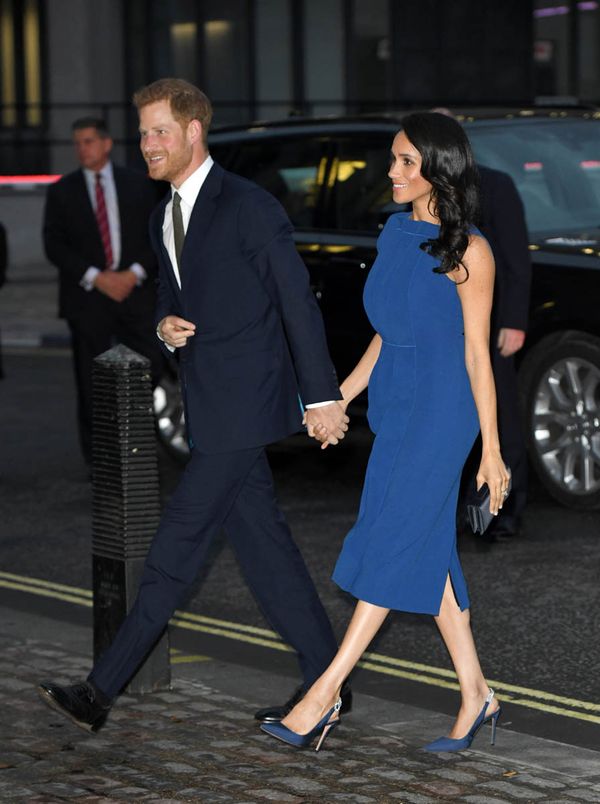 Royal Meghan’s gossipy dress