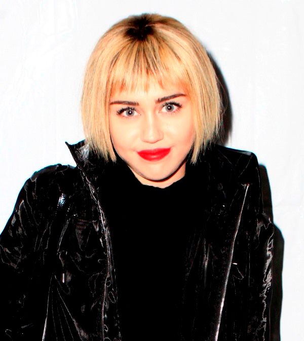 Miley bobbed