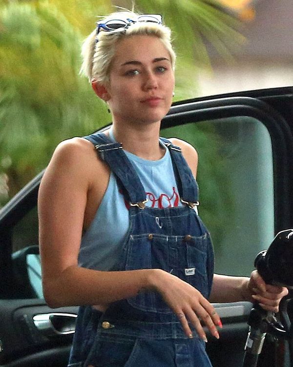 Miley at the gas station