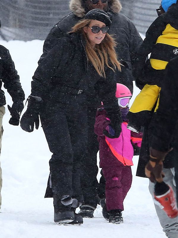 Happy New Year: Mimi’s in ski pants!