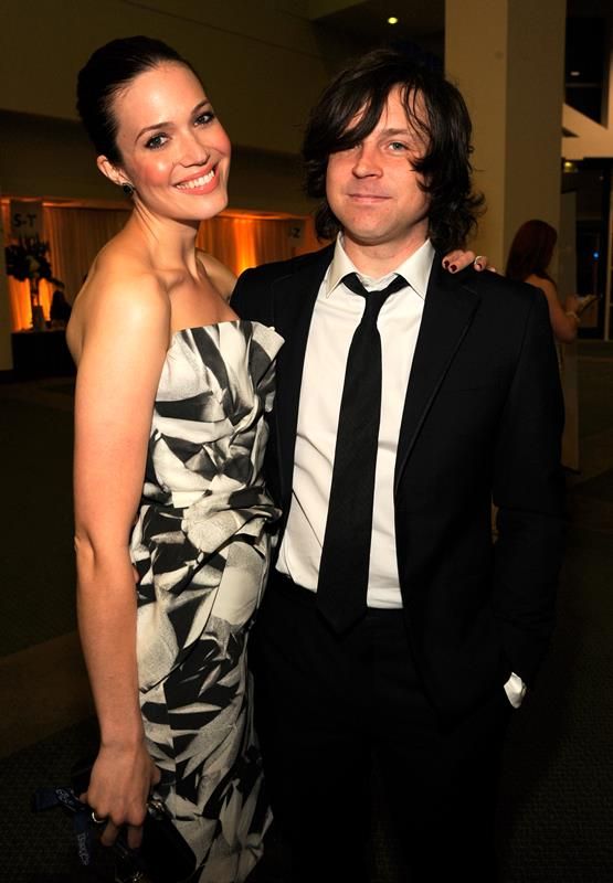 Mandy Moore & Ryan Adams break up