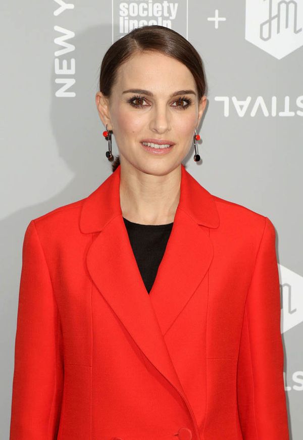 Natalie Portman in Jane Got a Gun